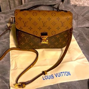 Louis Vuitton (not authentic) Brand new!